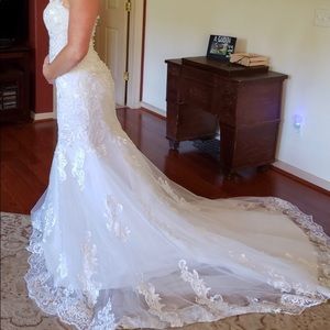 Custom Lace wedding dress